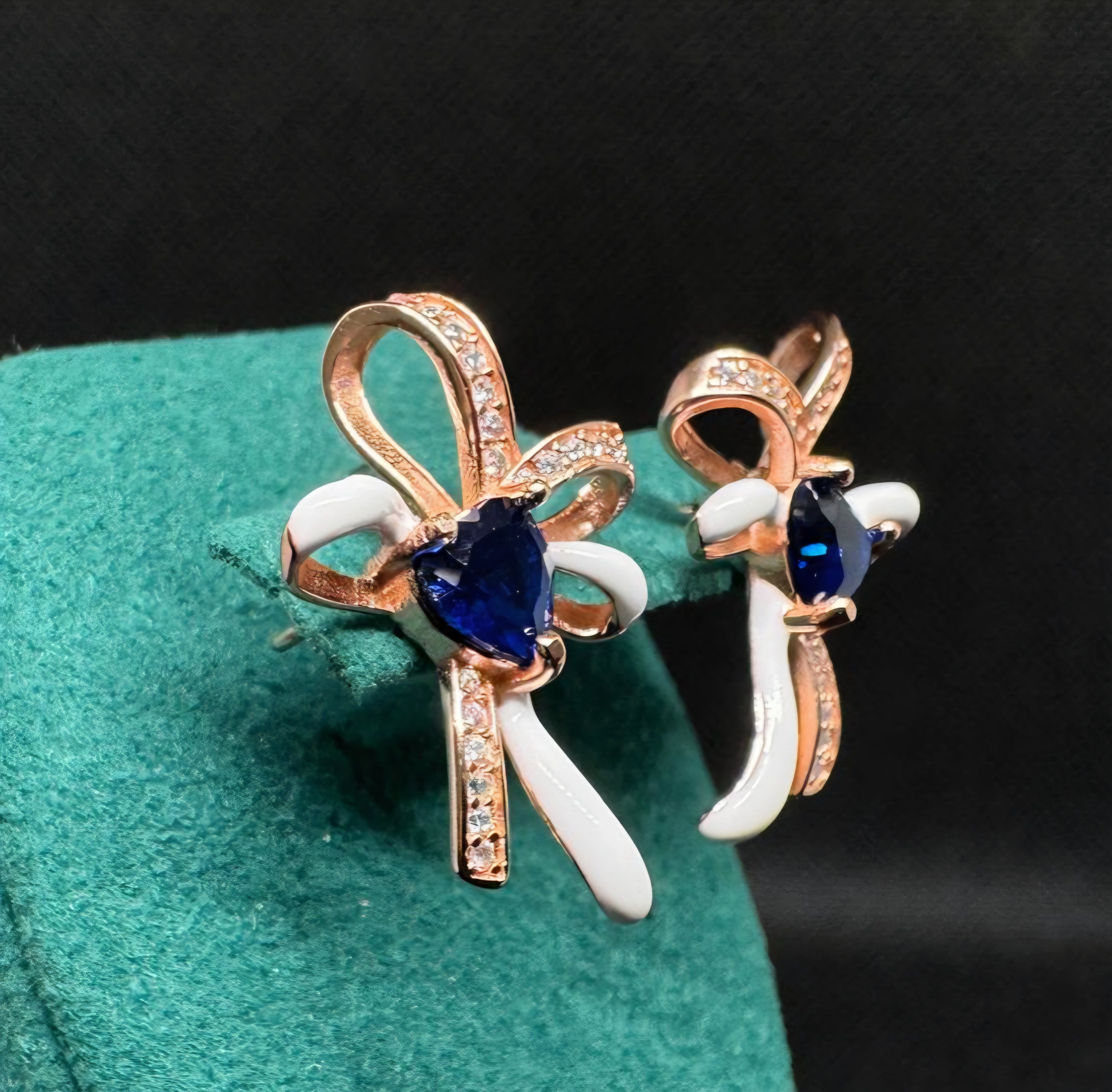 Luso 92.5% Pure Sterling Silver Floral Blue Stone Earrings