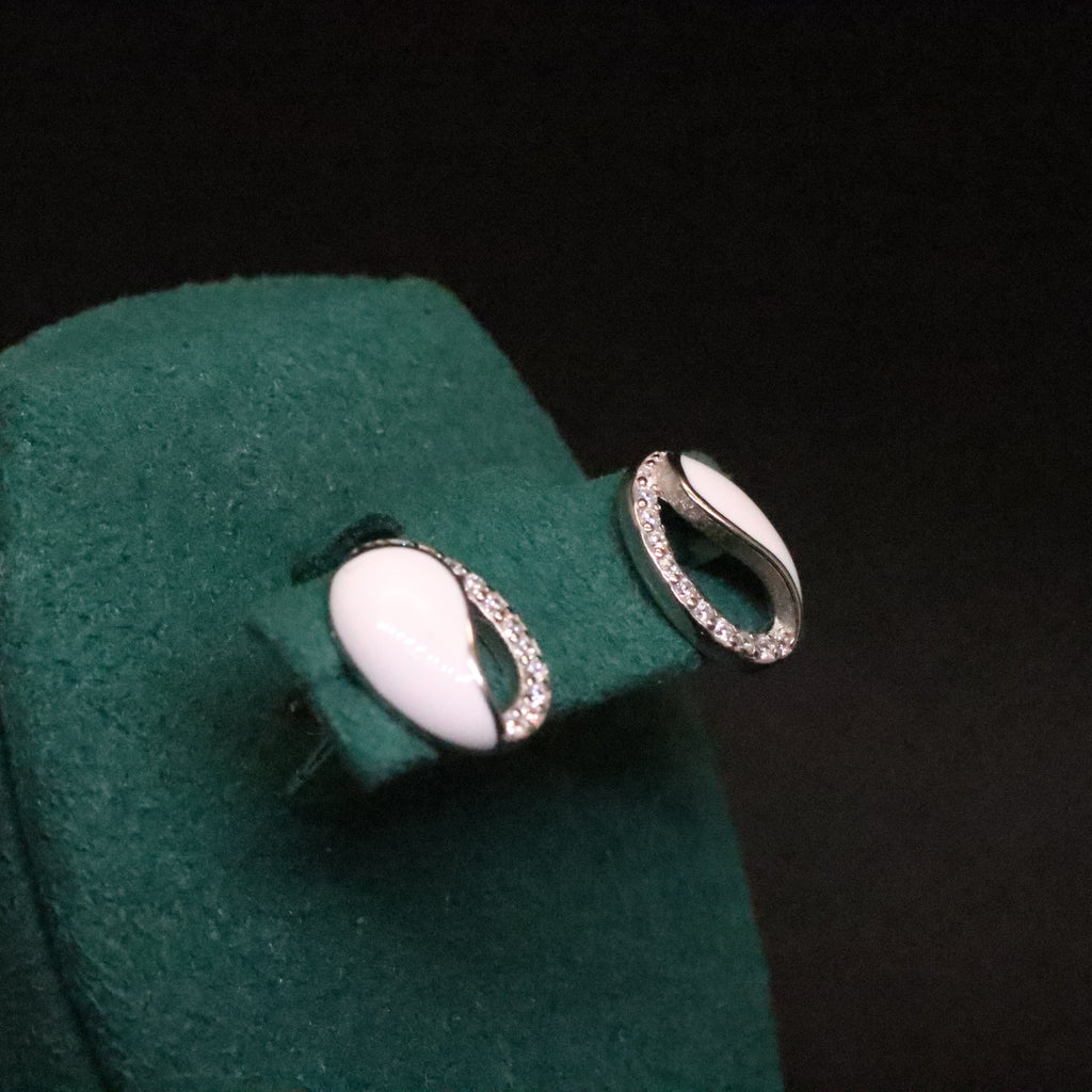 LUSO 92.5% Pure Sterling Silver White Charming Lacquer Earrings