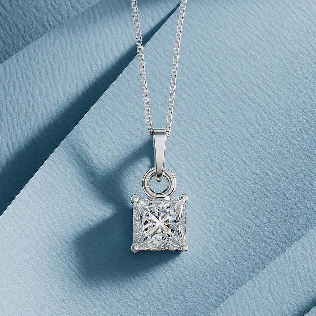 LUSO 925 Sterling Silver Solitaire Pendant with pure Silver Link Chain