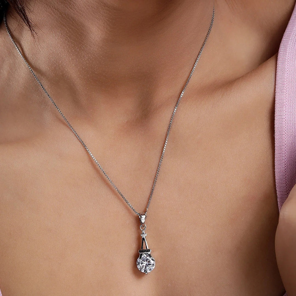 LUSO 92.5% Pure Sterling Silver Eiffel Tower Luxury Pendant with chain