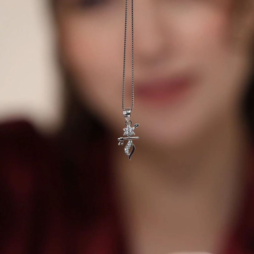 LUSO 92.5% Pure Sterling Silver Shri Krishna Flute Pendant pendent with chain