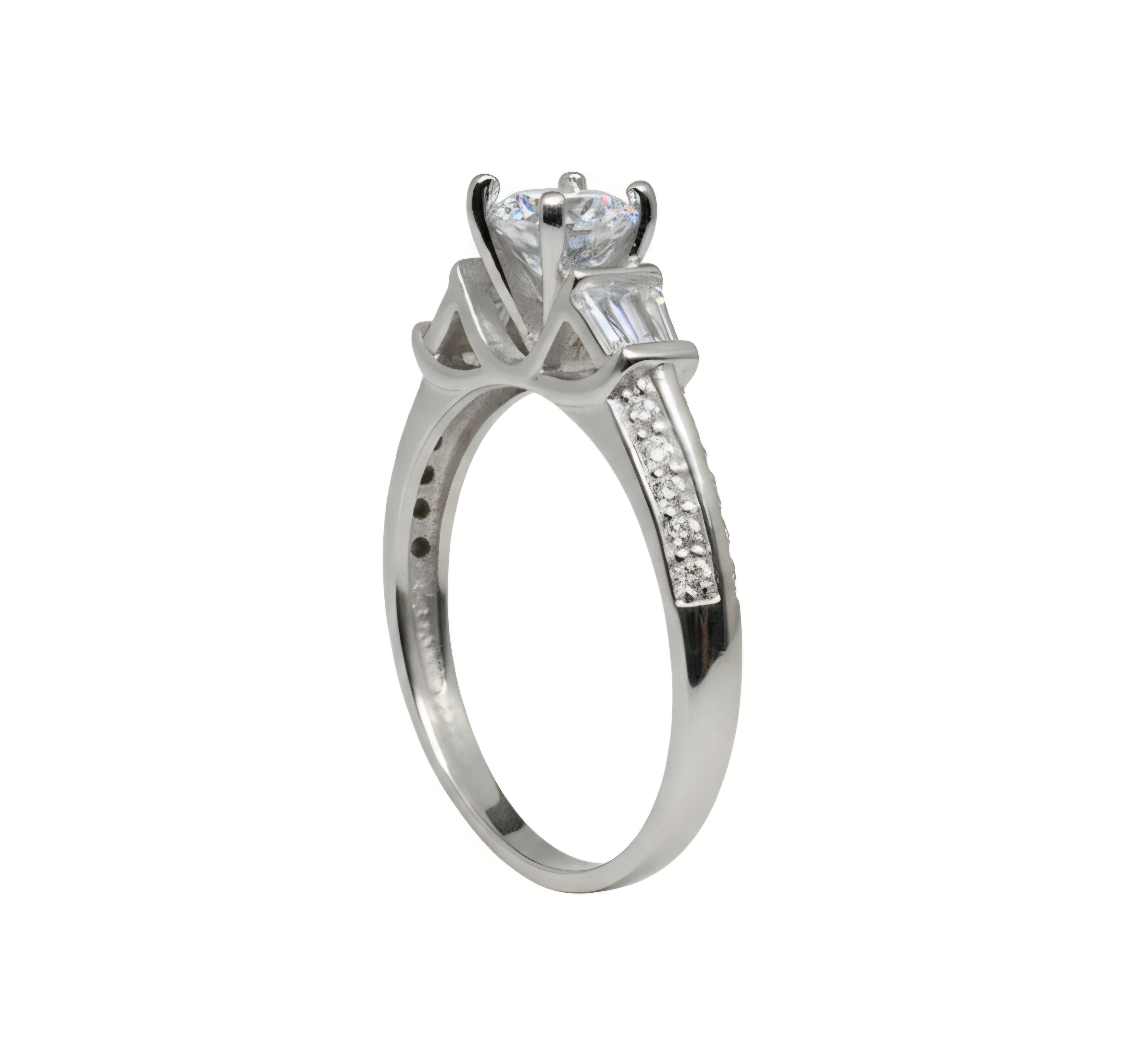 LUSO 925 Sterling Silver Solitaire Ring With Round Brilliant Cut Crystal